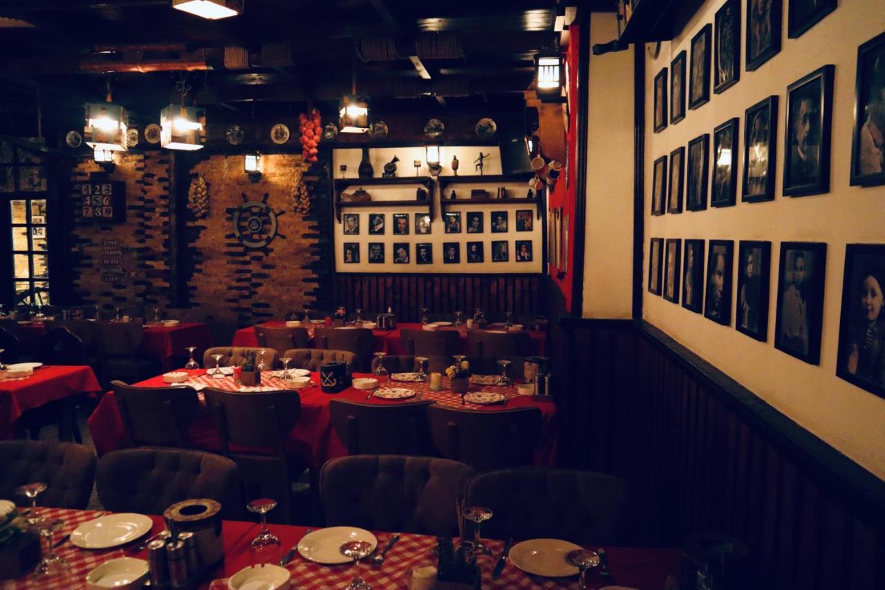Italian House Hotel Baghdād エクステリア 写真