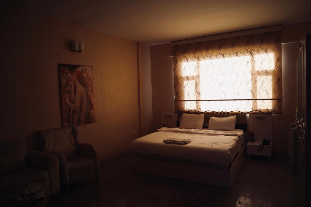 Italian House Hotel Baghdād エクステリア 写真